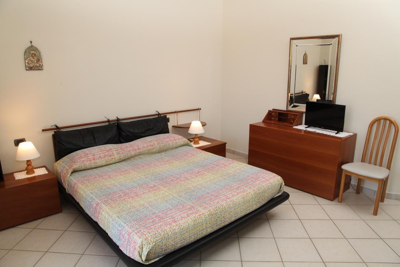 Bed and Breakfast La Collina Capo dʼOrlando Zewnętrze zdjęcie